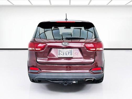 2020 Kia Sorento LX