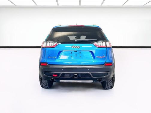 Hydro Blue Pearlcoat 2020 Jeep Cherokee Trailhawk Elite