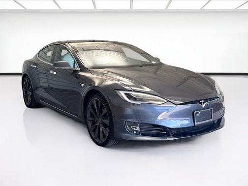 2020 Tesla Model S Performance
