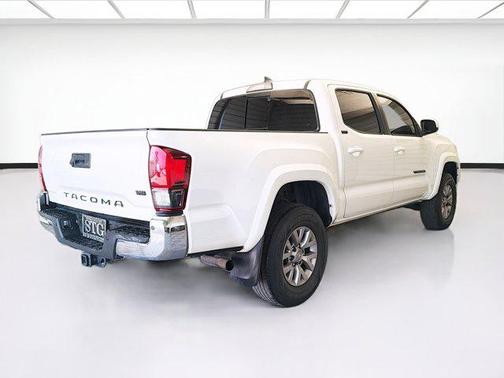 Super White 2018 Toyota Tacoma SR5