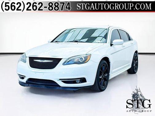 2013 Chrysler 200 Limited