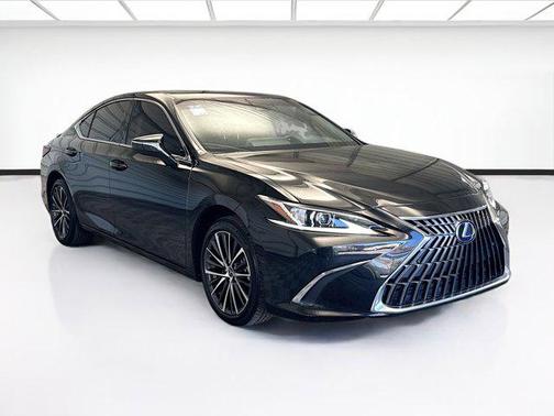 2023 Lexus ES 300h Base
