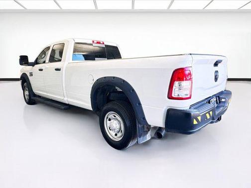 2023 RAM 2500 Tradesman Crew Cab 4x2 8' Box