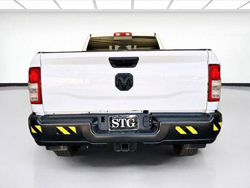 2023 RAM 2500 Tradesman Crew Cab 4x2 8' Box