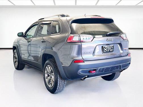 2022 Jeep Cherokee Trailhawk