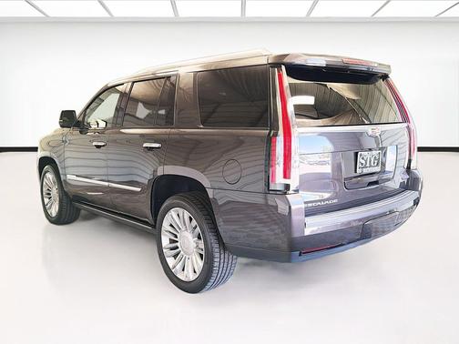 Dark Granite Metallic 2016 Cadillac Escalade Platinum