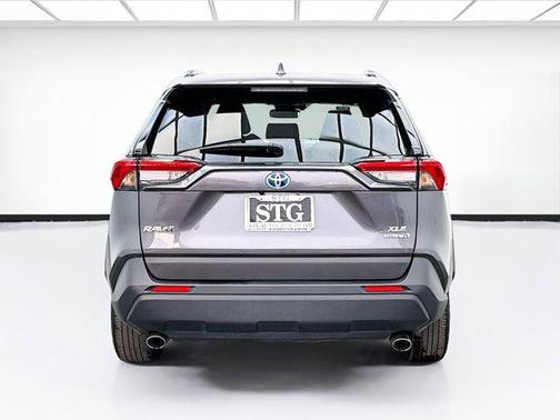 2023 Toyota RAV4 Hybrid XLE Premium