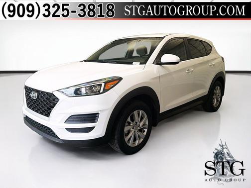 Winter White 2021 Hyundai TUCSON SE