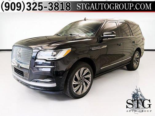 Black Metallic 2022 Lincoln Navigator Reserve