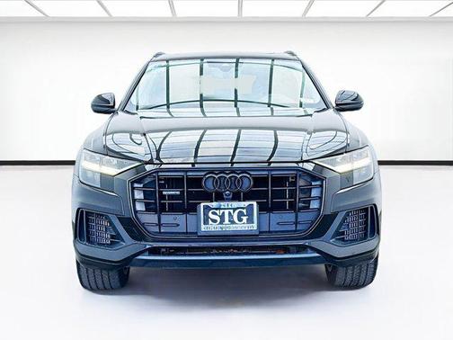 2022 Audi Q8 55 Premium