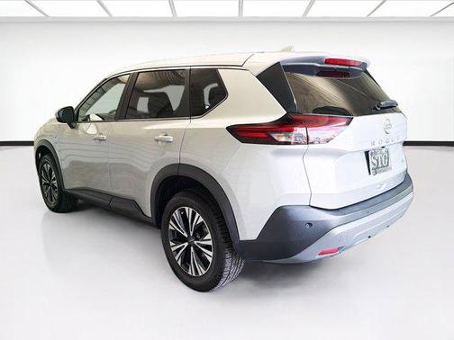 Brilliant Silver Metallic 2023 Nissan Rogue SV