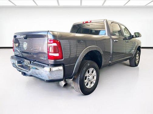 2021 RAM 2500 Laramie Crew Cab 4x4 6'4' Box