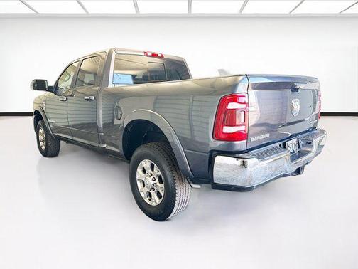 2021 RAM 2500 Laramie Crew Cab 4x4 6'4' Box