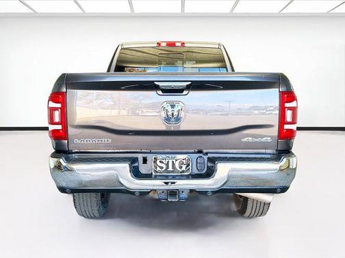 2021 RAM 2500 Laramie Crew Cab 4x4 6'4' Box