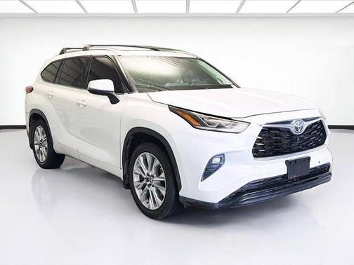 2022 Toyota Highlander Limited
