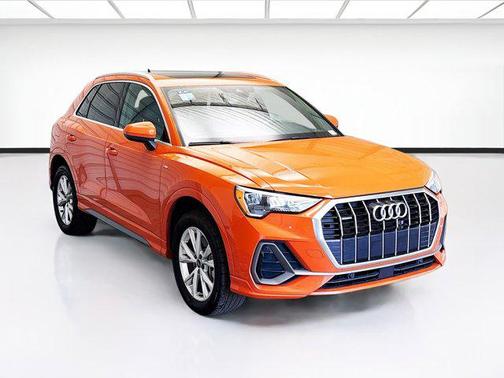 2022 Audi Q3 45 S line Premium
