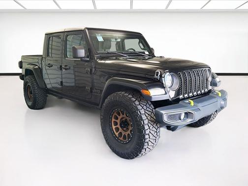 Black Clearcoat 2021 Jeep Gladiator Sport