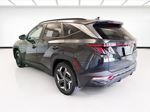 Phantom Black 2023 Hyundai TUCSON SEL