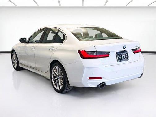 2024 BMW 330e 330e iPerformance