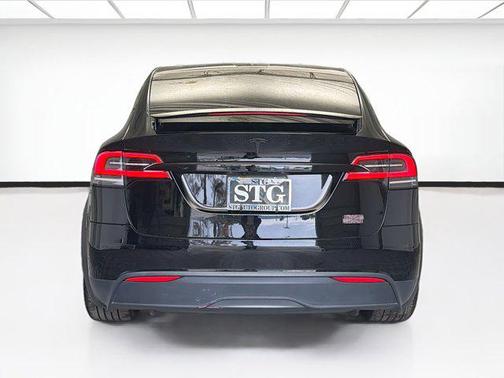 2022 Tesla Model X Plaid Tri Motor All-Wheel Drive