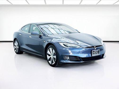 2021 Tesla Model S Long Range