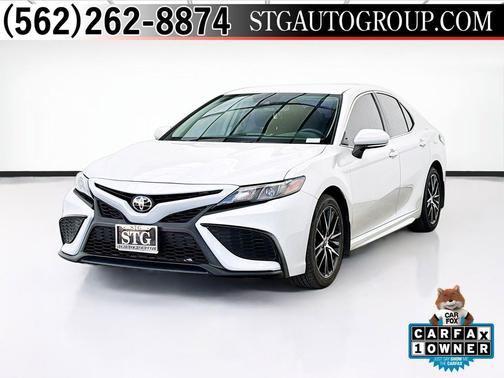 Ice Edge 2024 Toyota Camry SE