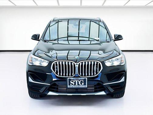 2022 BMW X1 sDrive28i