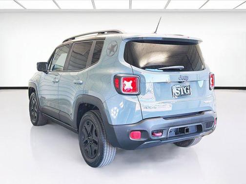 2017 Jeep Renegade Trailhawk