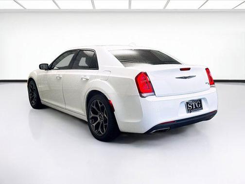 2017 Chrysler 300 S