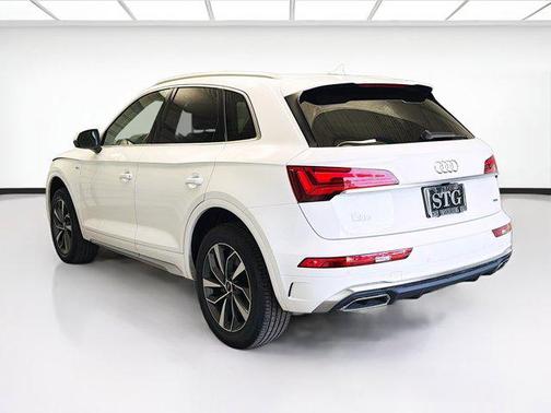 2023 Audi Q5 45 S line Premium