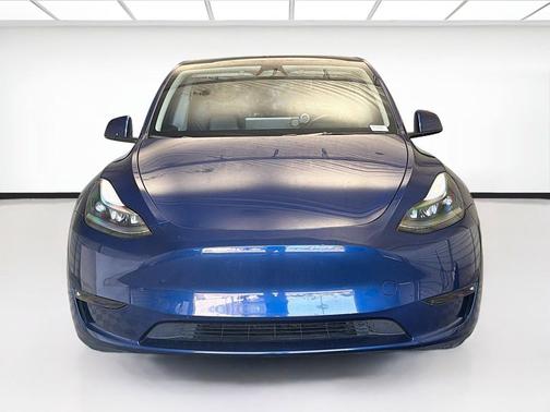 Deep Blue Metallic 2024 Tesla Model Y Long Range Single Motor Rear-Wheel Drive