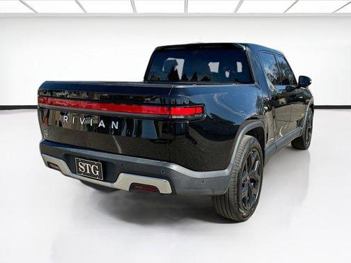2022 Rivian R1T Adventure