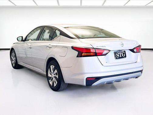 2023 Nissan Altima S FWD