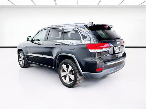 Brilliant Black Crystal Pearlcoat 2016 Jeep Grand Cherokee Limited
