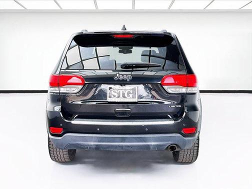 Brilliant Black Crystal Pearlcoat 2016 Jeep Grand Cherokee Limited