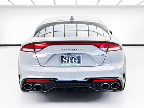2022 Kia Stinger GT-Line