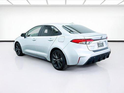 2024 Toyota Corolla Hybrid SE