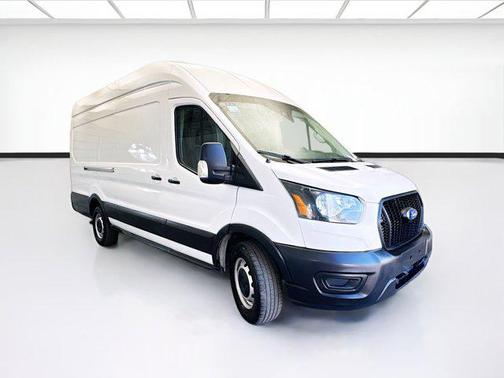 2021 Ford Transit-250 Base