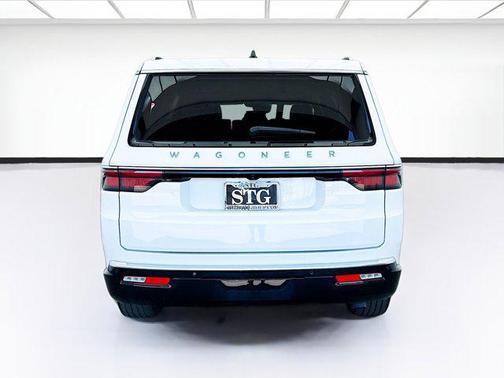 2024 Jeep Wagoneer Series I 4x2