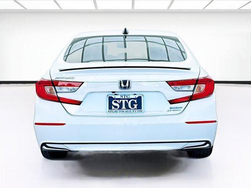 2022 Honda Accord Hybrid Base