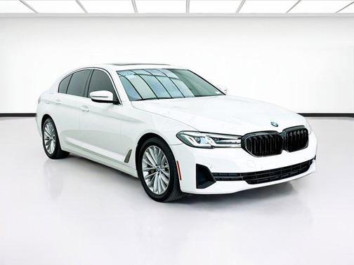 2021 BMW 530 530i