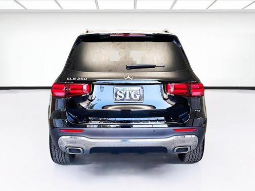 2024 Mercedes-Benz GLB 250 Base