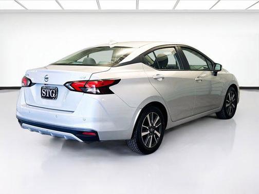 2021 Nissan Versa 1.6 SV