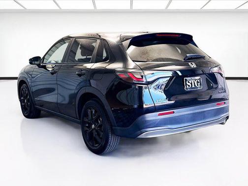 2023 Honda HR-V 2WD Sport