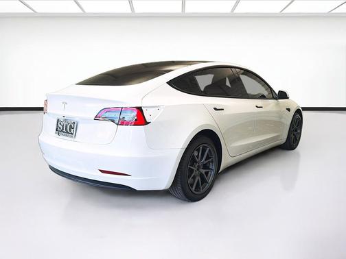 White 2023 Tesla Model 3 Standard Range