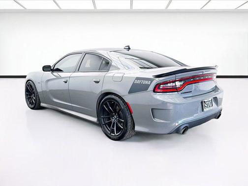 Destroyer Gray Clearcoat 2017 Dodge Charger R/T 392