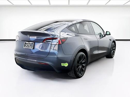 Midnight Silver Metallic 2023 Tesla Model Y Long Range Dual Motor All-Wheel Drive
