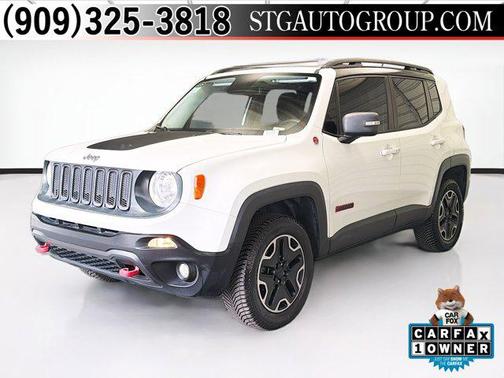 Alpine White 2016 Jeep Renegade Trailhawk