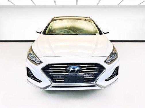 2019 Hyundai SONATA Hybrid Limited