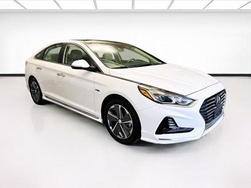 2019 Hyundai SONATA Hybrid Limited